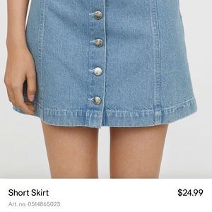 H&M short jean skirt size 2